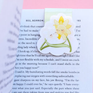Daffodil Hug Szn Magnetic Bookmark - Spring Haze original bookish design by Ateu Studio